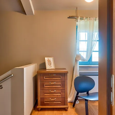 Vila Toscana For 6 People Near Umag With Private Pool, Jacuzzi & Sea View - Pet Friendly
