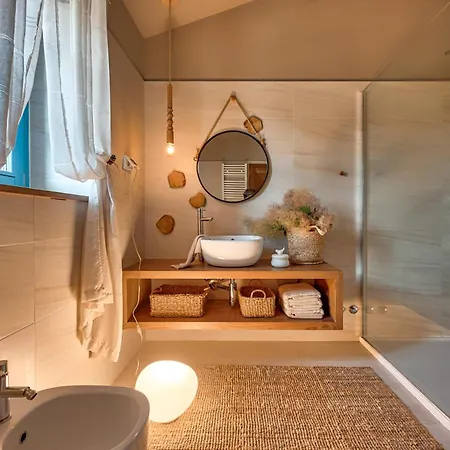 Toscana For 6 People Near Umag With Private Pool, Jacuzzi & Sea View - Pet Friendly * Vilanija