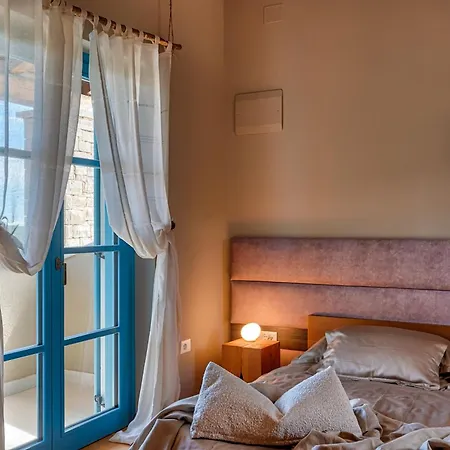 Toscana For 6 People Near Umag With Private Pool, Jacuzzi & Sea View - Pet Friendly *